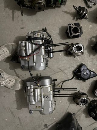 Pit Bike para reparar + motores