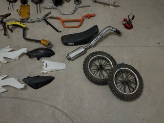 Pit Bike para reparar + motores