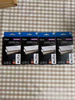 Crucial DDR5 Pro 32GB (2x16GB) 6400MHz CL32 Gaming