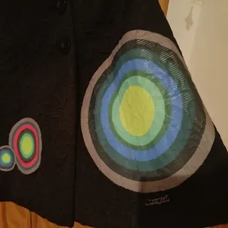 Abrigo Desigual Negro Estampado Tigre