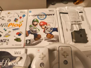 Consola Wii + mandos & juegos