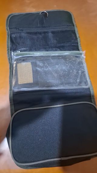 Ropa militar y accesorios