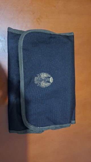 Ropa militar y accesorios