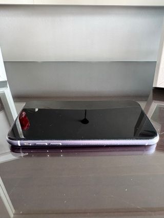 iPhone 11 64GB Morado