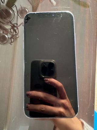 iPhone 11 64GB Morado