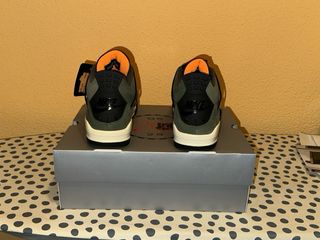 Jordan 4 Undefeated. Nuevas y auténticas.