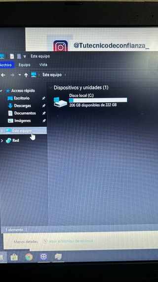 Portátil ASUS AMD E1 / 250GB / 4GB RAM