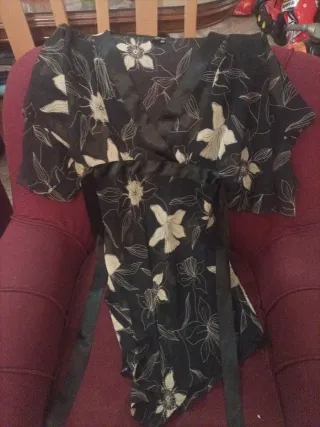 Vestido Zara semitransparente floral