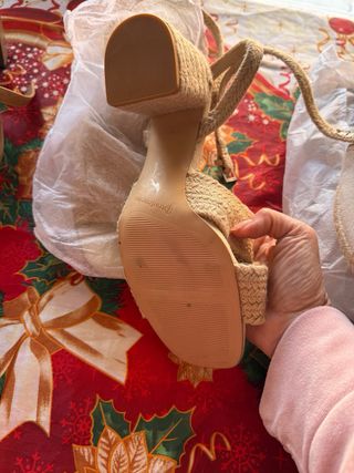 Sandalias Stradivarius Beige/Marrón