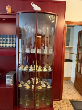 Vitrina Comedor Madera y Cristal