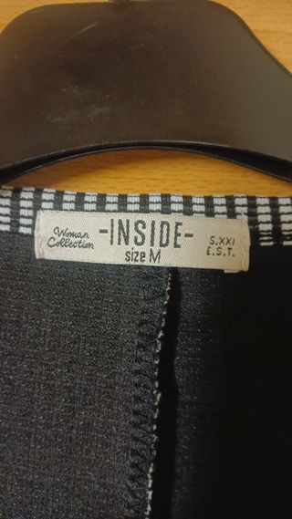 Vestido manga larga elástico evasé. Da mucha talla