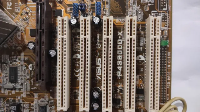 108- Placa Base ASUS P4S800D-X Socket 478