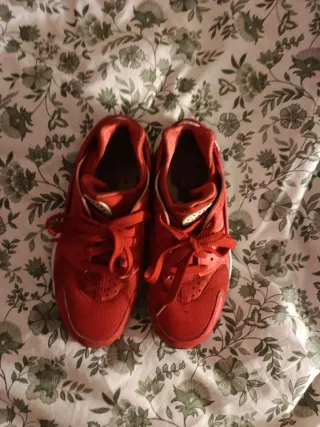 Nike Air Huarache Rojas Talla 42