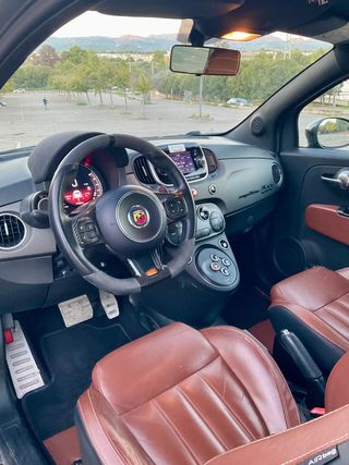 Abarth 500 595 Competizione 1.4 16v T-Jet 132kW E6