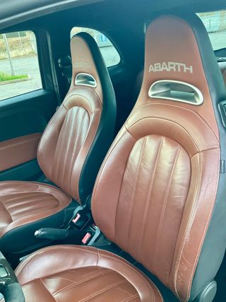 Abarth 500 595 Competizione 1.4 16v T-Jet 132kW E6