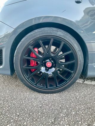 Abarth 500 595 Competizione 1.4 16v T-Jet 132kW E6