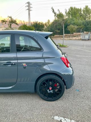 Abarth 500 595 Competizione 1.4 16v T-Jet 132kW E6