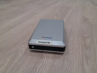 Disco Duro Externo Verbatim 750GB