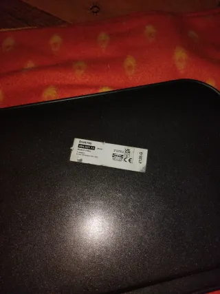 6 tazzine in porcellana con vassoio