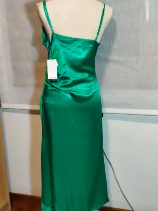 Vestido largo verde tirantes escote cruzado NUEVO