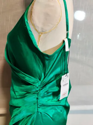 Vestido largo verde tirantes escote cruzado NUEVO
