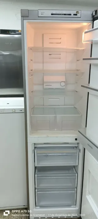 NEVERA COMBI SIEMENS NO FROST ENERGÍA A+