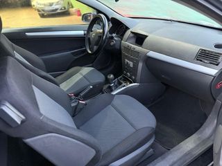Opel Astra 2005