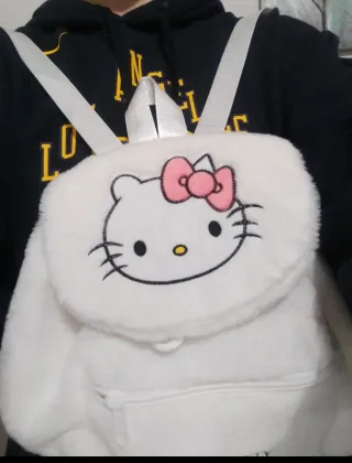 Zainetto Hello Kitty bianco peloso