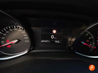 Peugeot 308 5p Allure 1.2 PureTech 81KW (110CV)