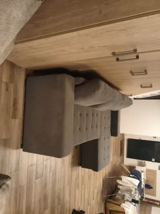 Sofá modular gris tela