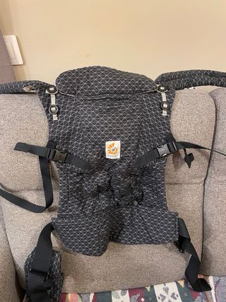 Mochila Ergobaby Adapt 3 Posiciones
