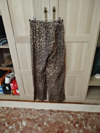 Pantalón animal print