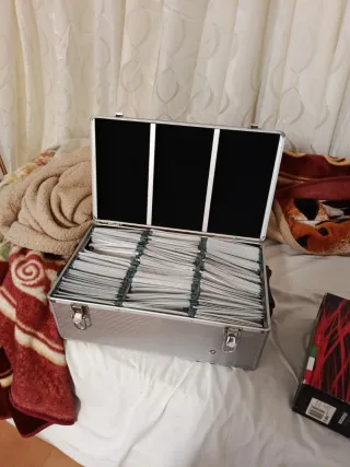 Caja Aluminio CDs/DVDs Nueva