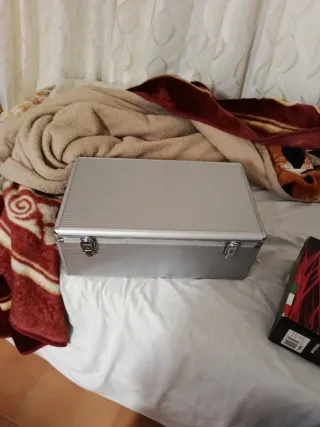 Caja Aluminio CDs/DVDs Nueva