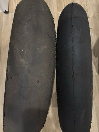 Neumáticos Moto3 Slick Dunlop