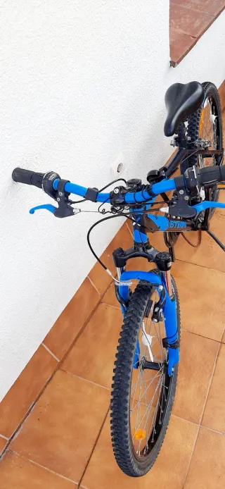Bicicleta BTWIN Rockrider Blu