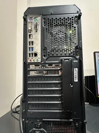 Ordenador de sobremesa.