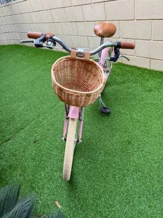 Bicicleta niña Capri rosa con cesta