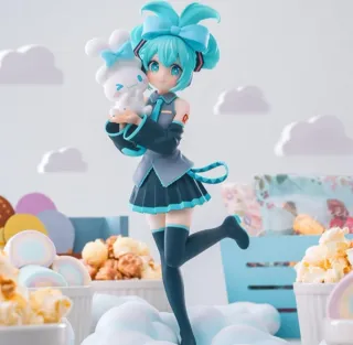 Figura Miku Hatsune con Peluche