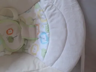 Balancín con música para bebé