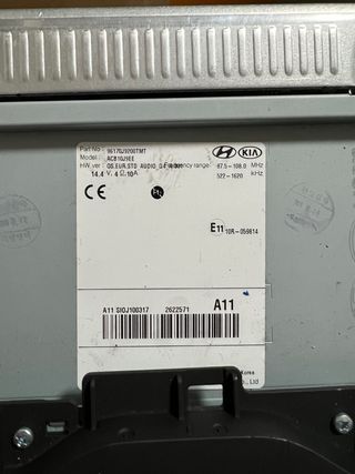 Radio Hyundai Kona prácticamente nueva