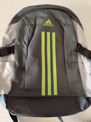 Mochila Gris y Verde