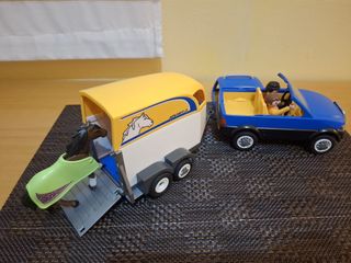 Playmobil Establo + Coche de transporte de caballo