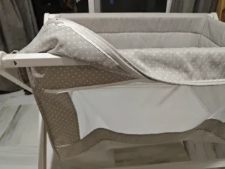 Minicuna madera con ruedas