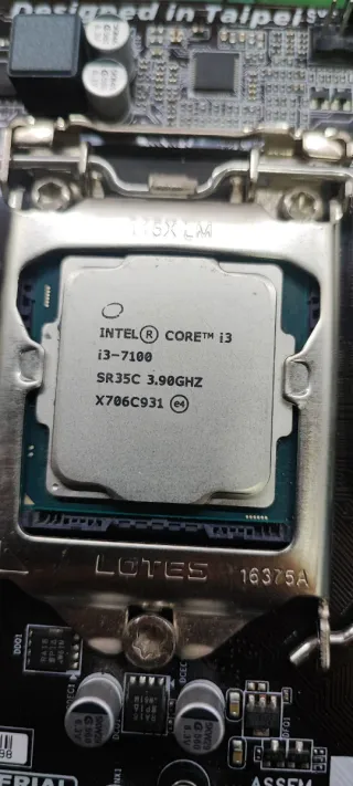 Placa Base Gigabyte H110M-S2V DDR4