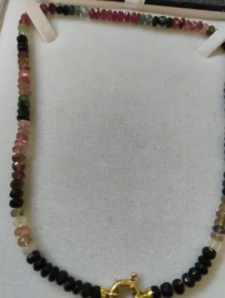 Collar Turmalinas Multicolor con Cierre Oro 18 k