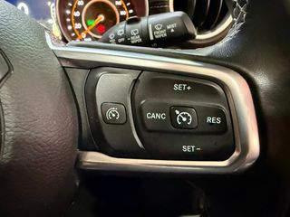 Jeep WRANGLER JL Unlimited 2.0T GME Sahara 272cv