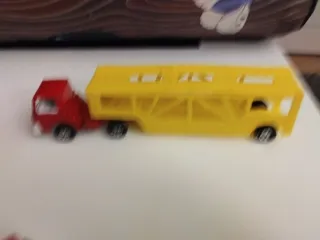 Camión Transportador Tootsietoy + Motos y Buggy