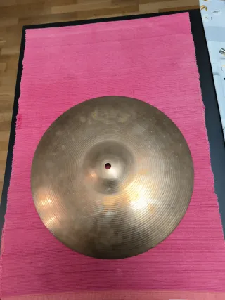Hihat Zildjian Avedis 14" USA Bottom final años 70