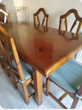 Mesa comedor y 6 sillas florales
